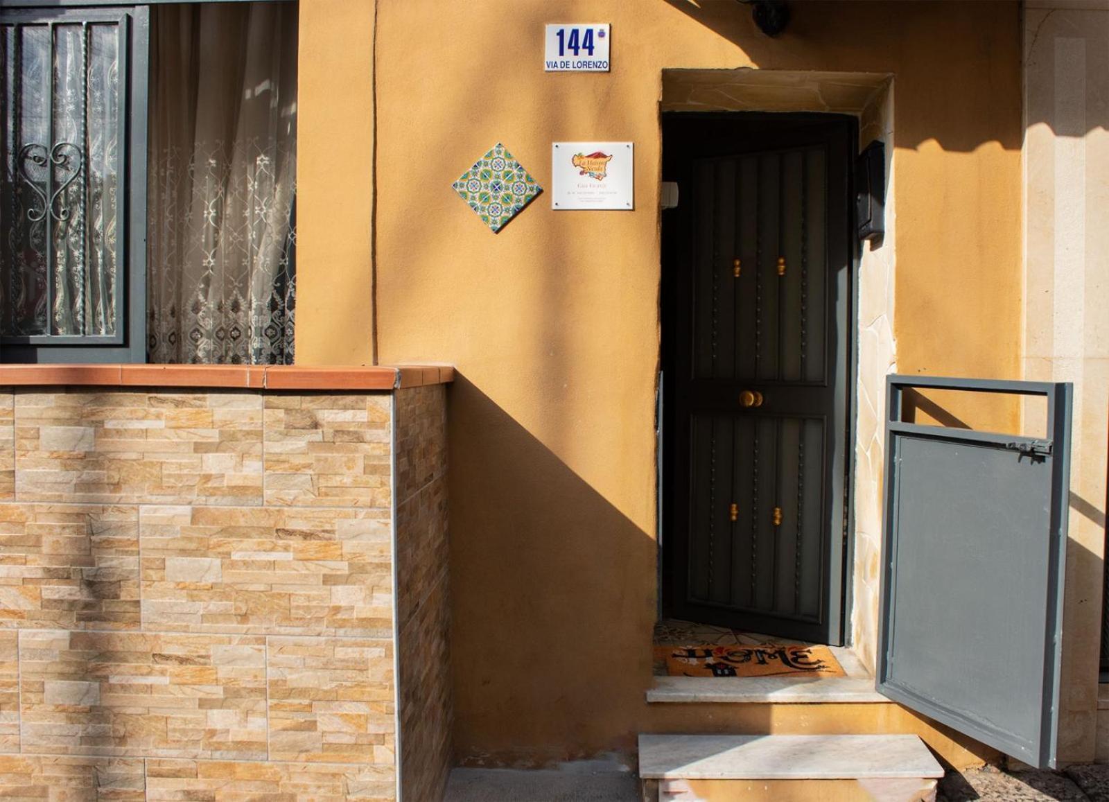 La Maison Sicula CTA Exterior photo